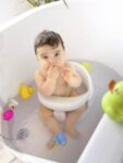 Orbital Rotating baby bath seat